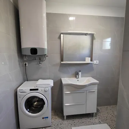 Padova I And Ii Apartment Rab Town